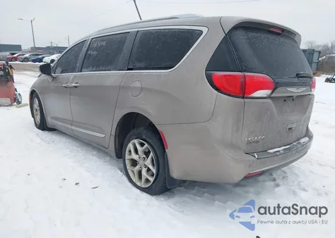 2017 Chrysler Pacifica Limited z USA, uszkodzony, nr VIN 2C4RC1GG6HR537822